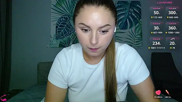 mia_bloomy webcam