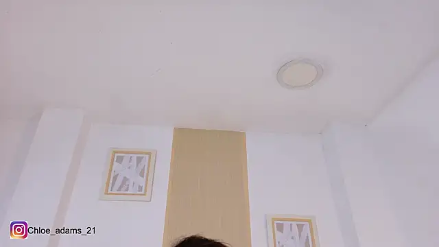 Chloe_adams_1's live stream