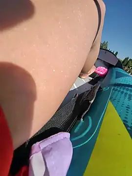 Dirtyfeelin webcam