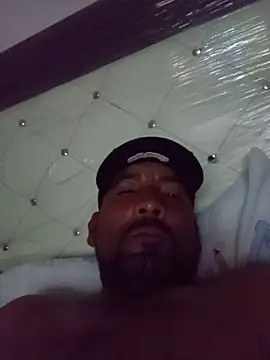 Ernesthot82 webcam