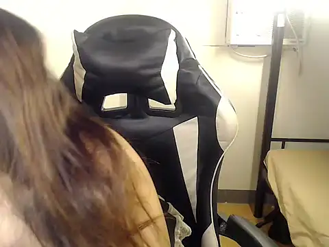LAvender_18 webcam