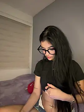Sammy_pink webcam