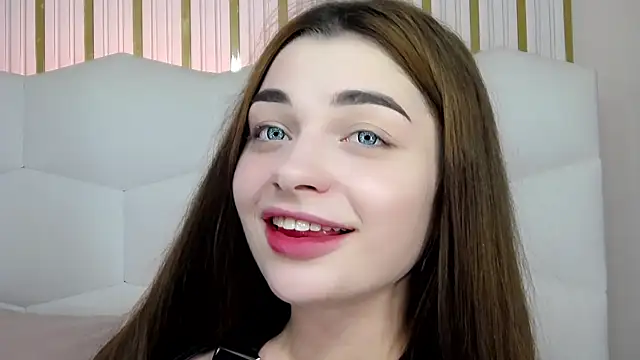 AngelinaWett