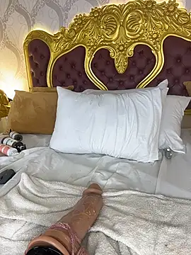 KendralHolson webcam