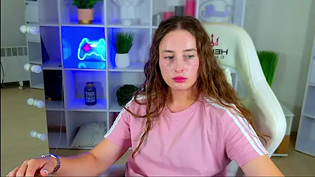 NadinnL webcam