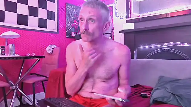 your-new-hoT-uncle