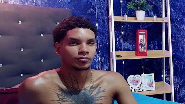 kai_storm77 webcam
