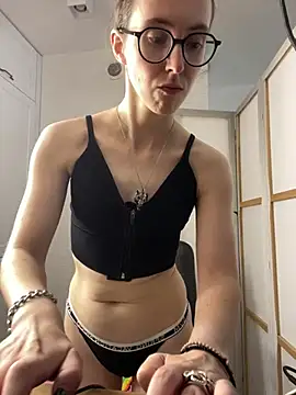 MartiniiSelenna webcam