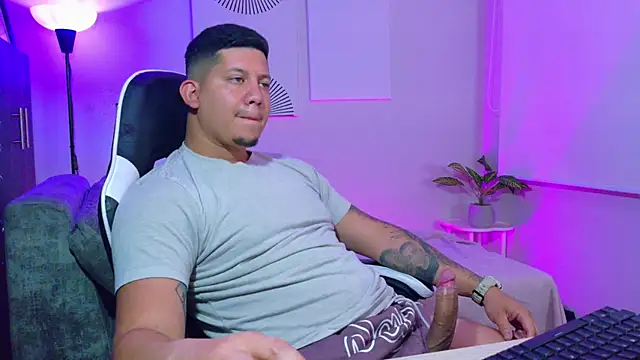 _robertobaggioo webcam