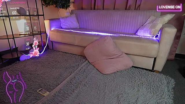 BeverlyBoobs webcam
