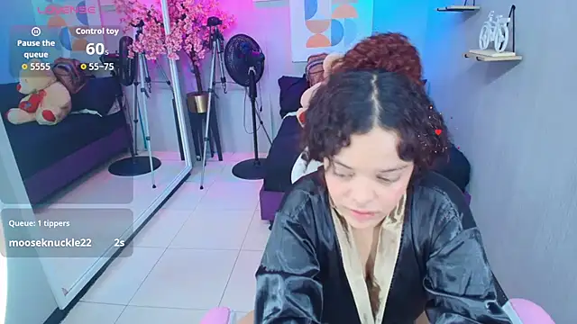 Maggy_t18 webcam