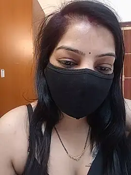 Hot_pooja2