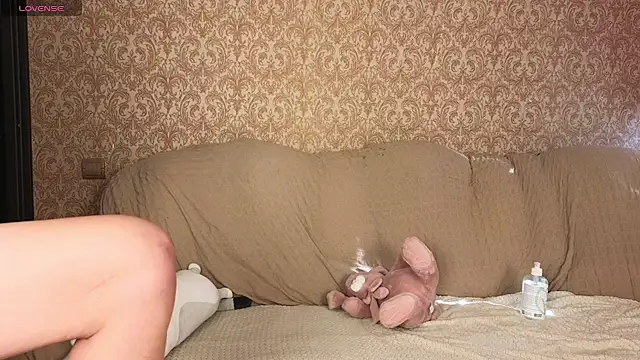 Lilihere_ webcam