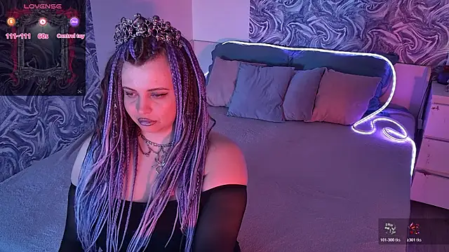 Miss_Maya_Mils webcam