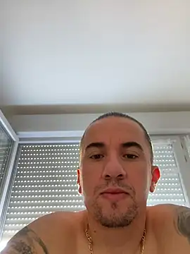 mikacapoupa webcam