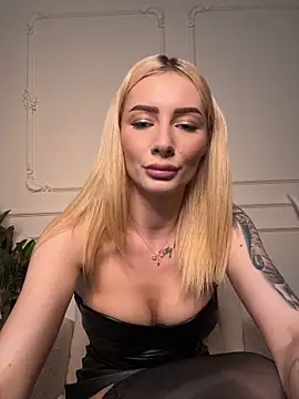AngieShae