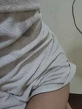 CuteSarikaLIVE webcam