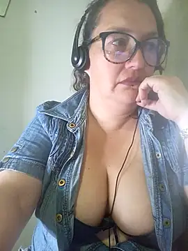 _Saraqueen-- webcam