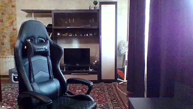 SeleneMur live cam on StripChat
