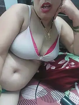 Poojabhabi101 webcam
