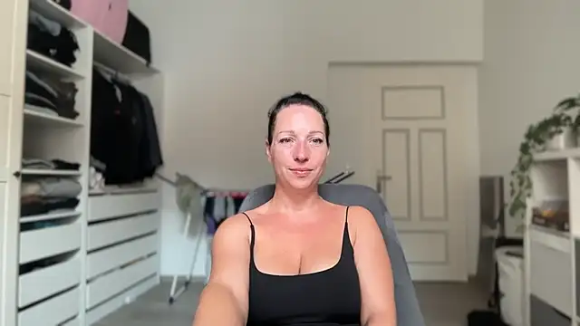 Viola_Beck webcam