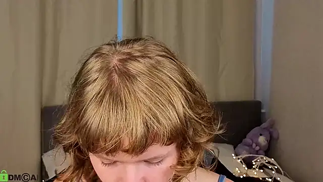 VioletDesiree webcam