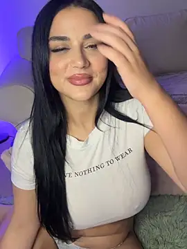 Celinaax webcam