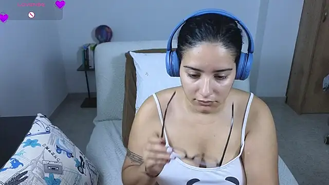 blue__moon_ webcam