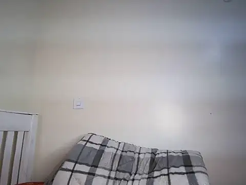 Tiara_tr webcam