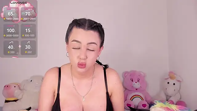 Yuna_Hot webcam