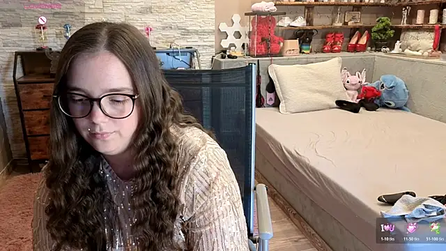 Kimberly-Caprice webcam