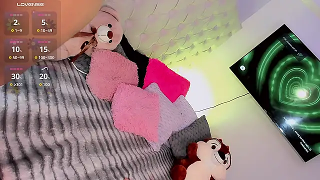 HottSalomee webcam