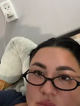 SwittieKendra webcam