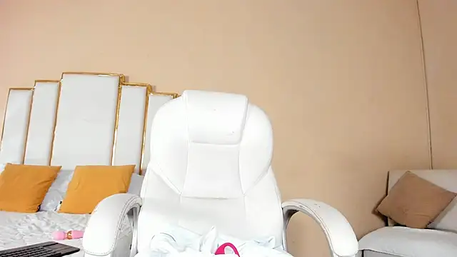 Rosalinda_77 webcam