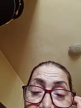 Love_Tina_Forever webcam