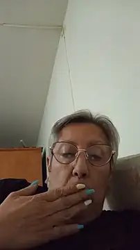 Marce1903 live sex cam