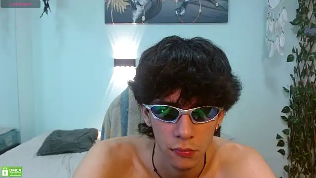 AmethystShadow17 webcam