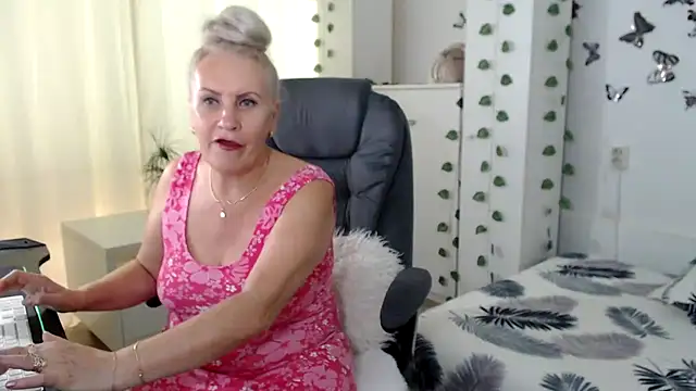 Ghertrude52 webcam