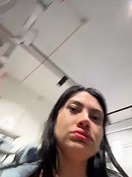Wet__Bunny webcam