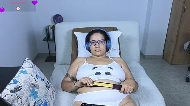 blue__moon_ webcam