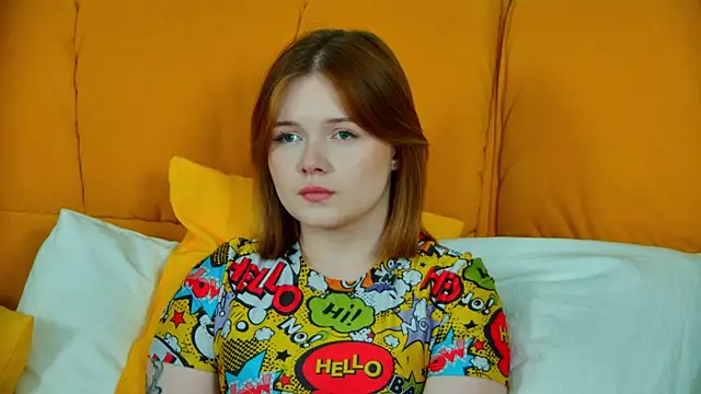 ElinaVale webcam