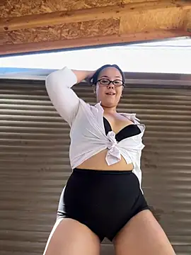 LushBySofa live sex cam