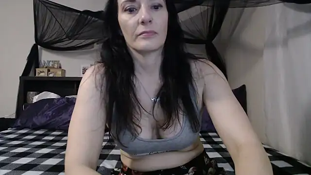 CrystalLake13 webcam