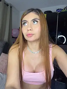 Stormi_th webcam
