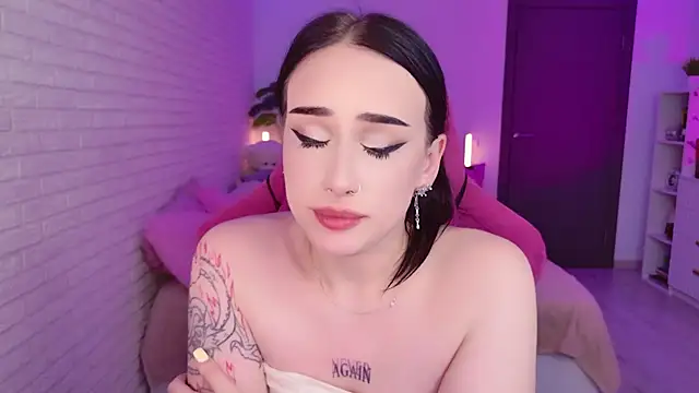 darinekoo webcam