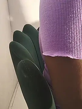 DIRTYSECRET_QUEEN_07 webcam