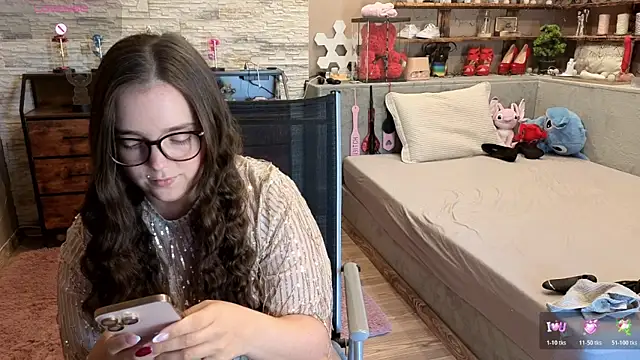 Kimberly-Caprice webcam