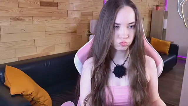 LilaMccoy webcam