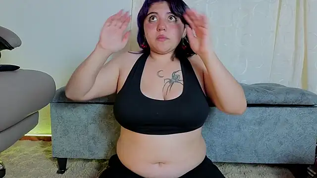 Blueberry_gothic webcam