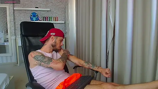 JonahShaw webcam